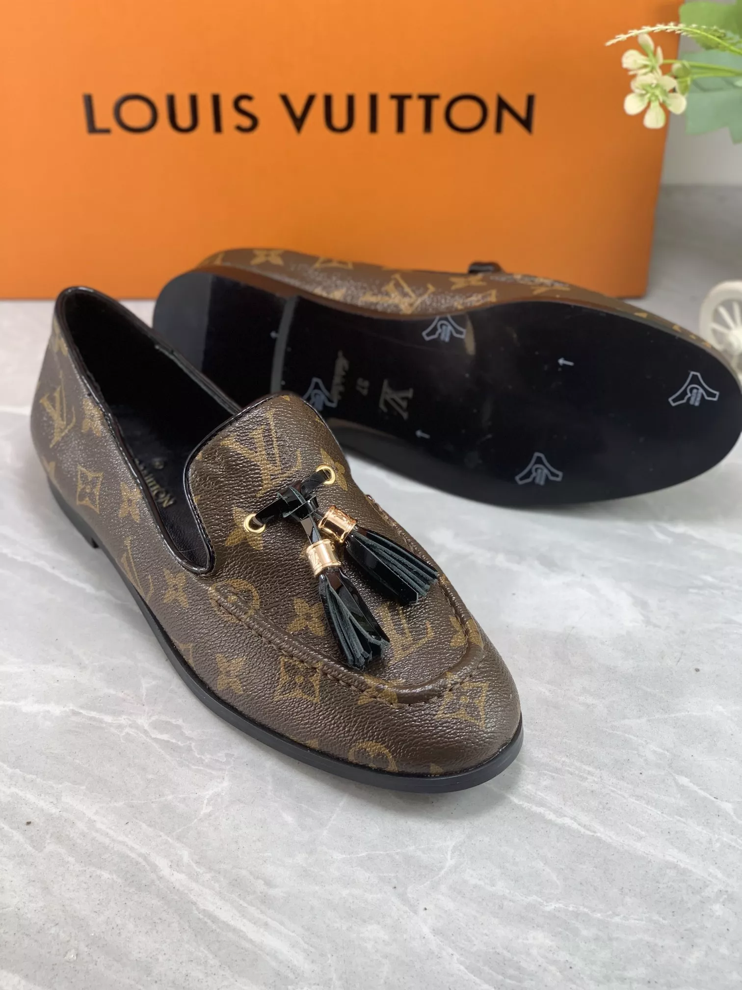 louis vuitton lv oxfords chaussures pour femme s_12b5a3b3